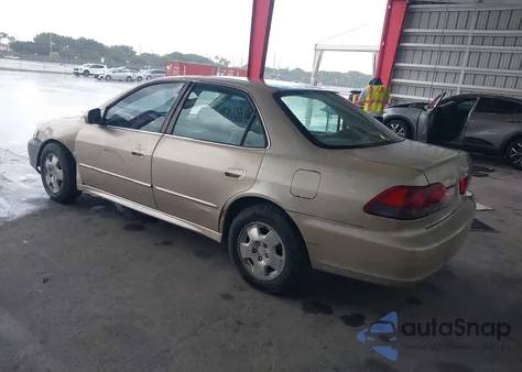 2002 Honda Accord 3.0 Ex из США, поврежденный, VIN 1HGCG165X2A005805